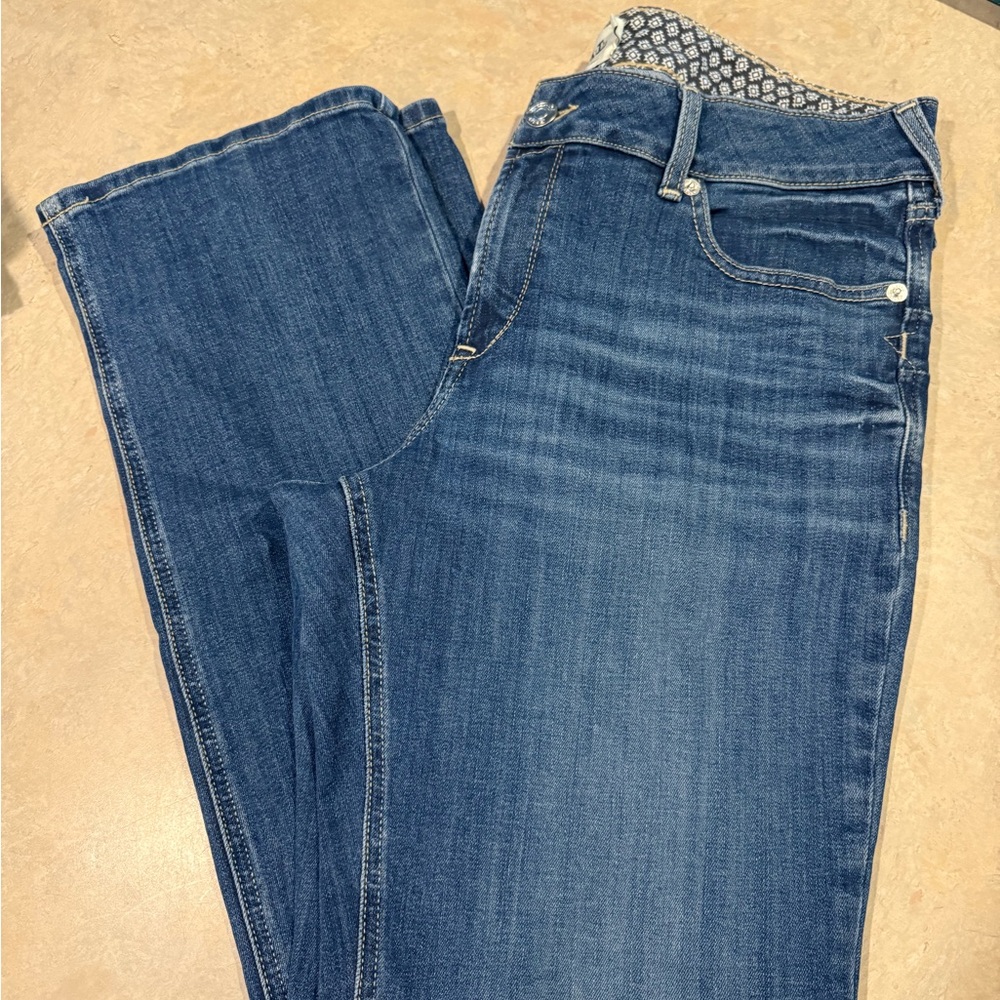 Ariat Blue Straight Leg Jeans with Contrast Stitching